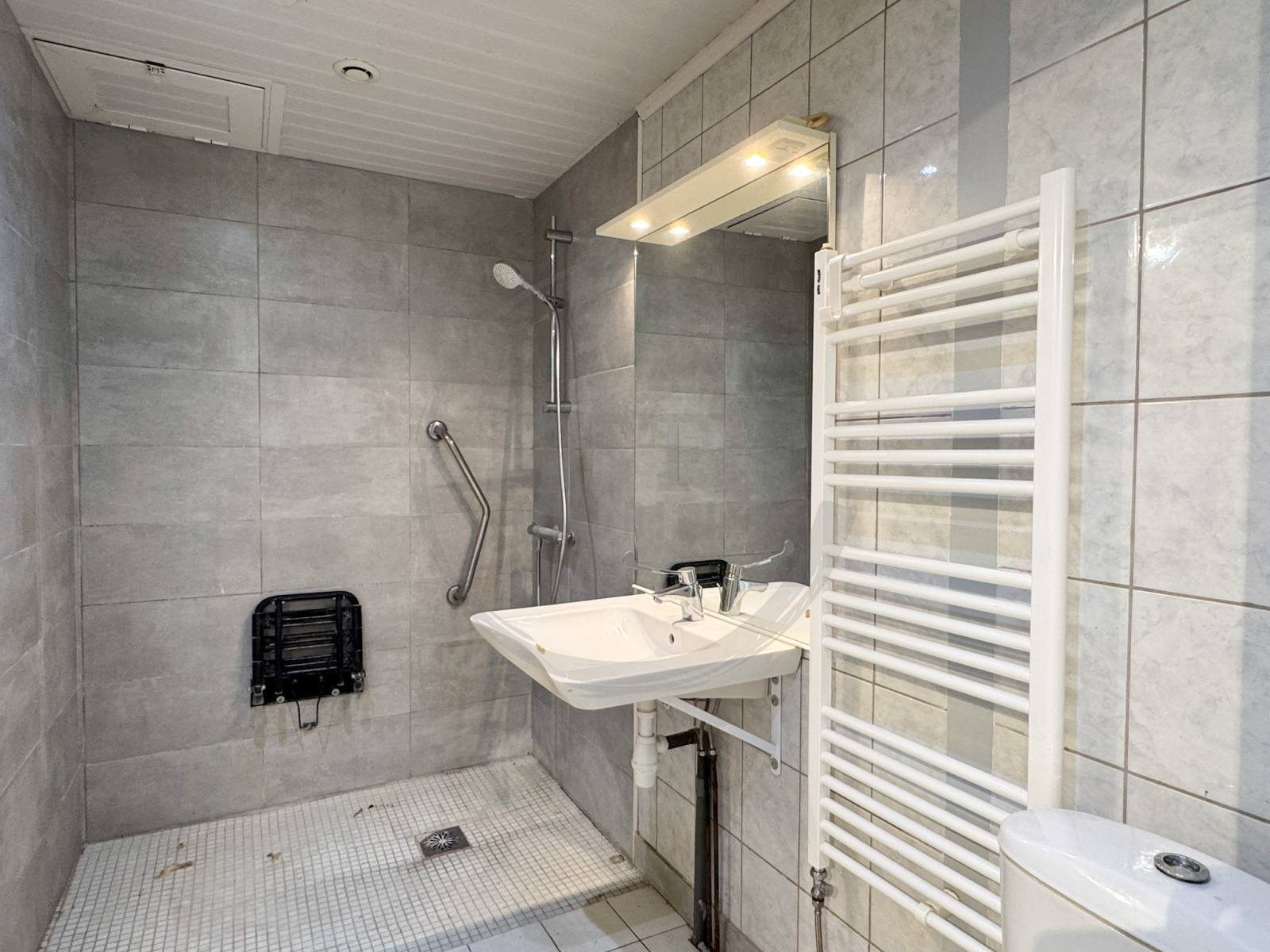 Image_, Immeuble, Le Pouzin, ref :VIM190002778
