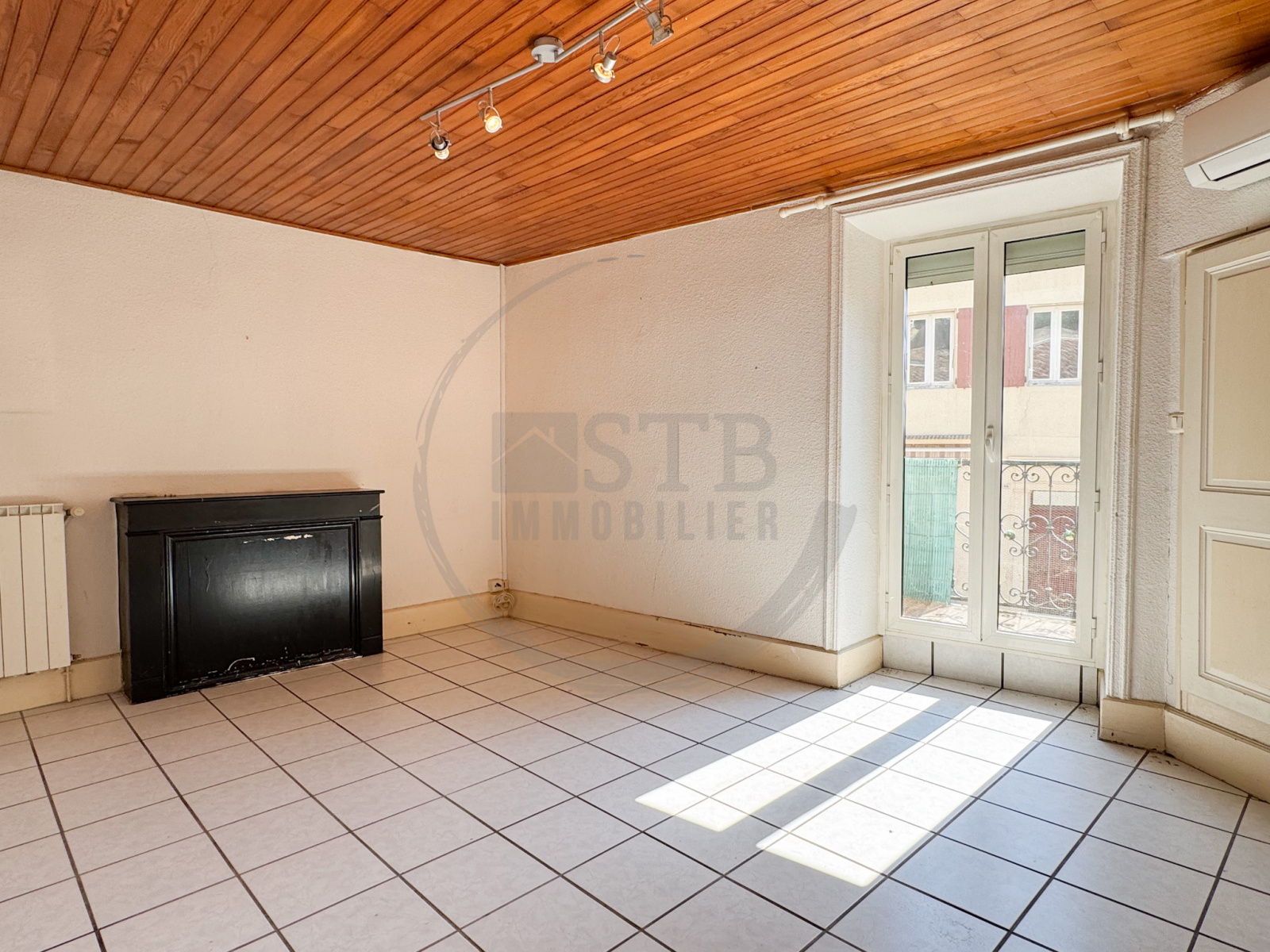 Image_, Immeuble, Le Pouzin, ref :VIM190002778