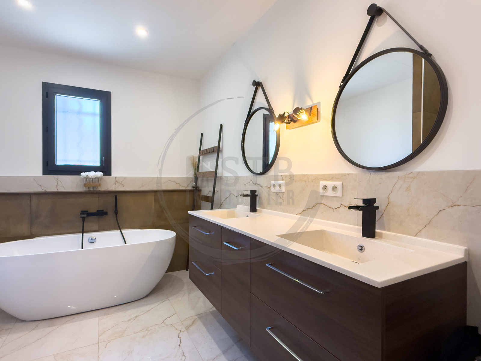 Image_, Villa, Baix, ref :VVI10002551